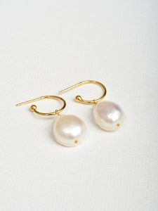 Pendientes aro con perla barroca